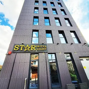 Ξενοδοχείο Starlight, Τίρανα