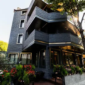 4* Hotell La Boutique